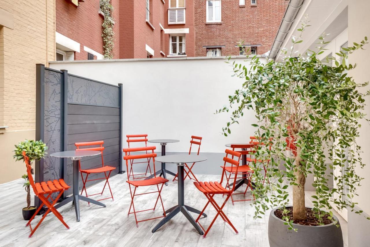Paris Hotel Clichy Exterior foto